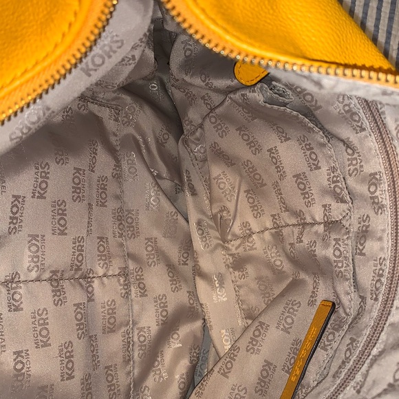 Michael Kors Shoulder Bag - Picture 7 of 7